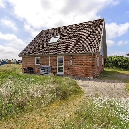 Holiday home Bjarnger - 200m From The Sea In Nw Jutland By Interhome Frostrup