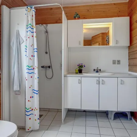 Holiday home Bjarnger - 200m From The Sea In Nw Jutland By Interhome