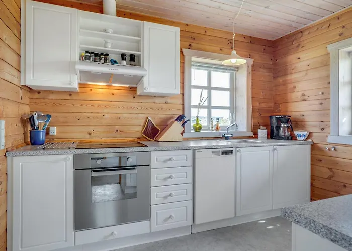 Nyaraló Bjarnger - 200m From The Sea By Interhome *